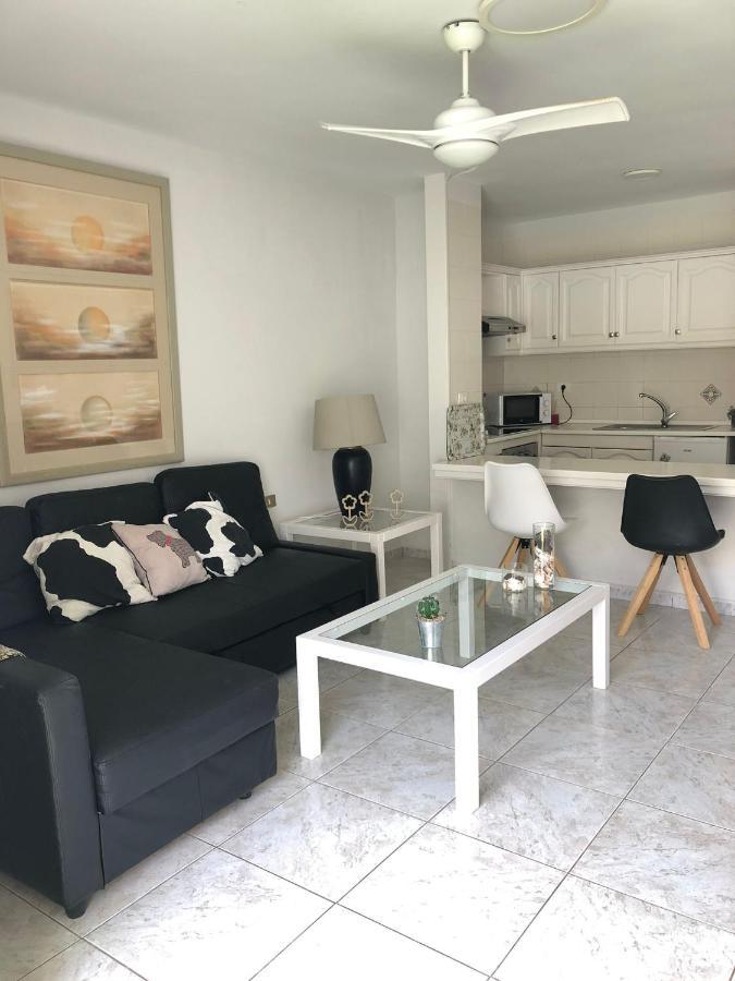 Apartamento De 1 Dormitorio En Victoria Court 2 Los Cristianos. Los Cristianos  Exterior foto